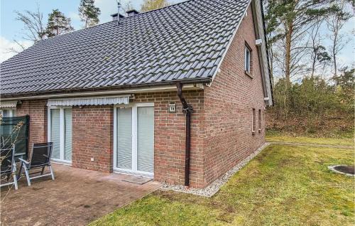 Muritz House | Awesome Home In Wittstock With Kitchen