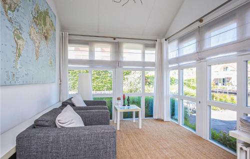 Workum House | Awesome Home In Workum With Wifi