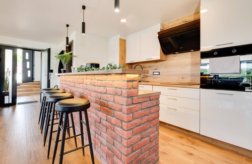 Zagreb House | Awesome home in Zagreb with sauna