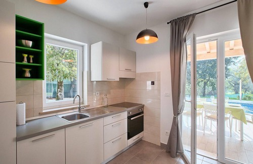 Krizanci House | Awesome home in Zminj