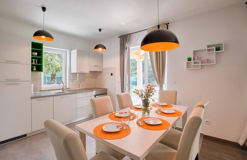 Krizanci House | Awesome home in Zminj