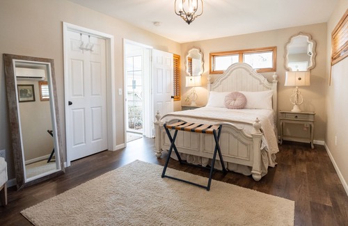 Norton Shores House | Awesome Location by Hoffmaster State Park /Lake Michigan