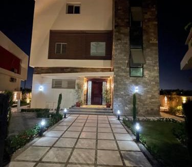 Nasr City Villa | Awesome Villa on a hill Families only