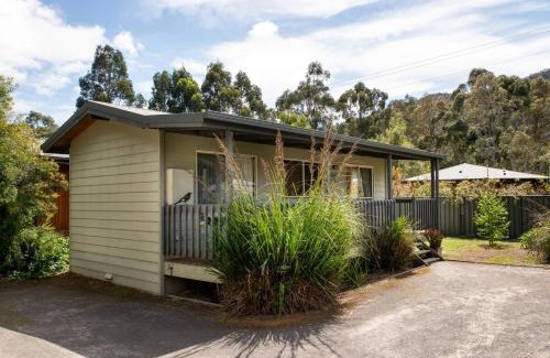 Halls Gap Villa | Awonga Cottages - Wattle 1Br