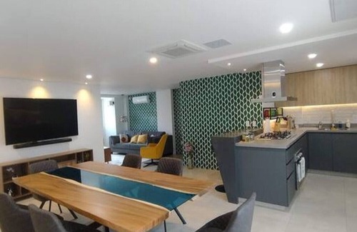 Buenos Aires Condo | Ayacucho Luxury one block to metro and Zona Viva