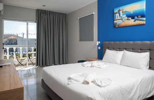 Theologos Hotel | Ayit Hotel