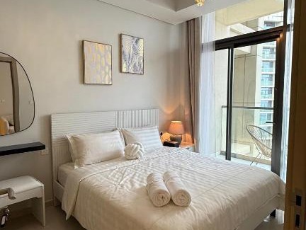Sheikh Zayed Road Apartment | Aykon City Tower C