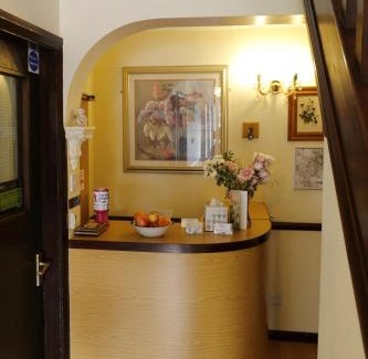 Cambridge House | Aylesbray Lodge