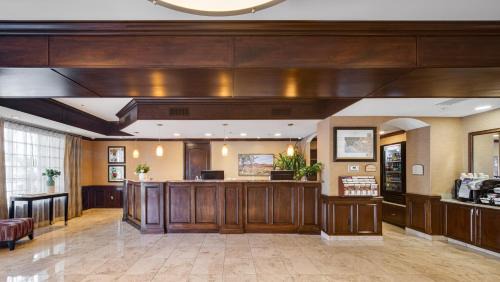 Moreno Valley Hotel | Ayres Hotel & Spa Moreno Valley/Riverside
