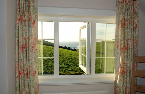 Ringmore Cottage | AYRMER PATH, pet friendly, luxury holiday cottage in Ringmore