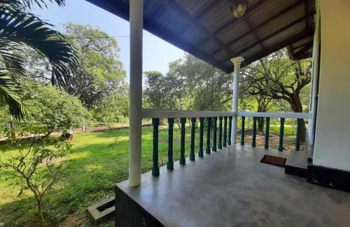 Kataragama Hotel | Ayu Kataragama