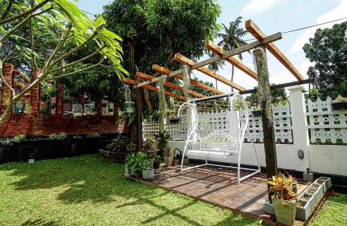 Ettukala Resort | Ayur Ayur White Sail Villa