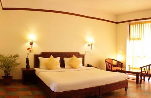 Udumbanchola Hotel | Ayur County