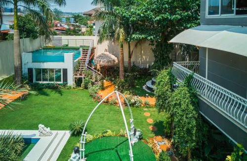 Kune N.m. Resort | Ayurkutir Villa by StayVista - Pool, gym, and snooker table for your ultimate relaxation and entertainment