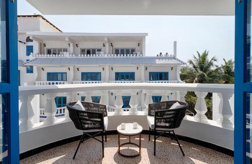 Fatrade Hotel | Azalea by Stone Wood Premier