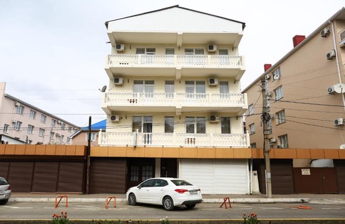 Lazarevskoye Hotel | Azaliya