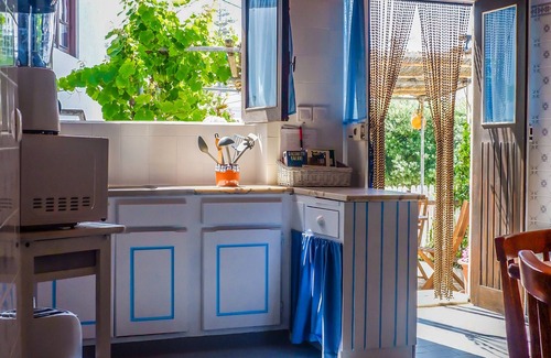 Azenhas do Mar Cottage | Azenhas Rustic Beach House