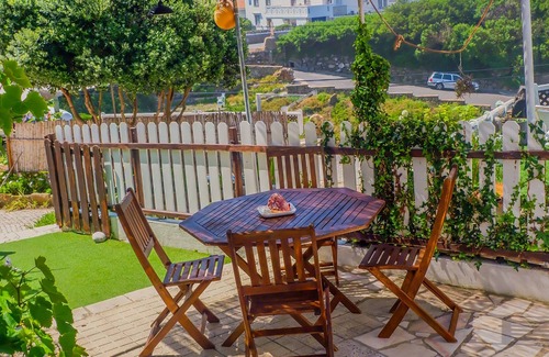 Azenhas do Mar Cottage | Azenhas Rustic Beach House