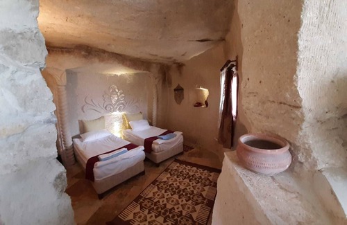 Ortahisar Hotel | Aziz Cave Hotel