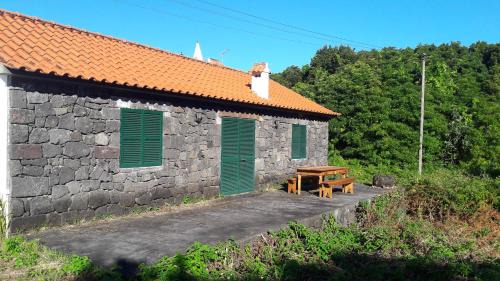 Sao Roque do Pico House | Azores Hibiscus House - Mountain and Sea