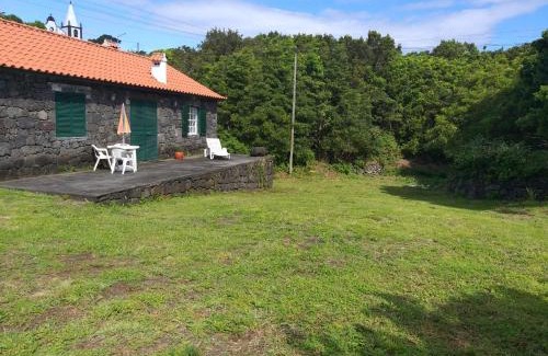 Sao Roque do Pico House | Azores Hibiscus House - Mountain and Sea