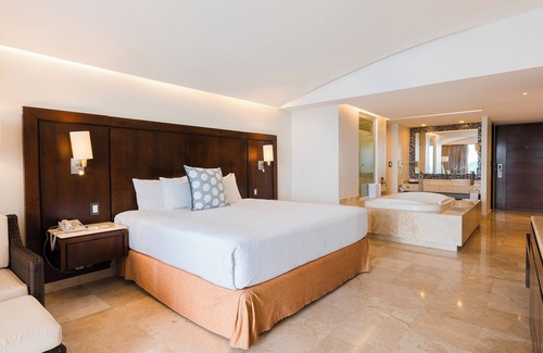 Ixtapa Resort | Azul Ixtapa Grand All Inclusive Suites & Spa