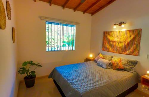 El Poblado House | Azulejo - Guest House