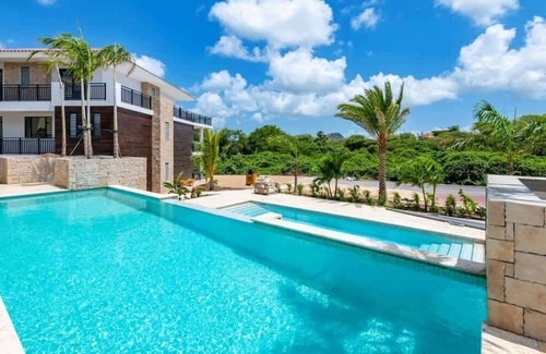 Sint Michiel Apartment | Azure Penthouse - The Breeze 20