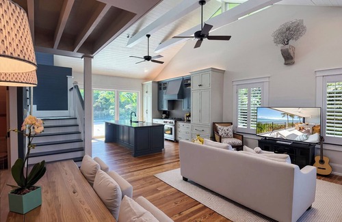 White Street Gallery District Villa | AZURE KEY WEST - Stunning New Home with Heated Pool - 4 Bedrooms Available