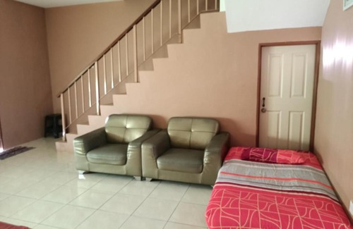 Tanah Rata House | Azzalea Terrace House 4 @ Taman Royal Lily