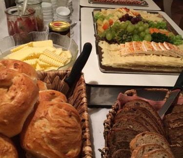 Hutthurm Hotel | Bäckerei Konditorei Frühstückspension WAGNER