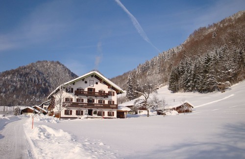 Ruhpolding Apartment | B Apartment Branderalm 52sqm, balcony, eat-in kitchen, 2 bedrooms, 1 bed-sitting room