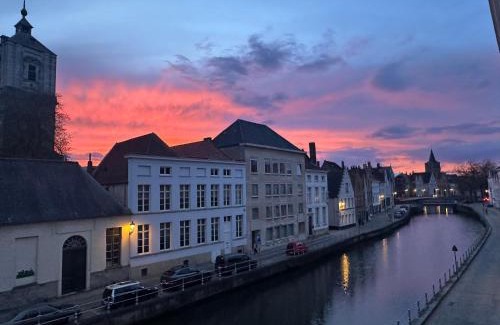 Historical Center Bruges Bed & Breakfast | B&B Anna9