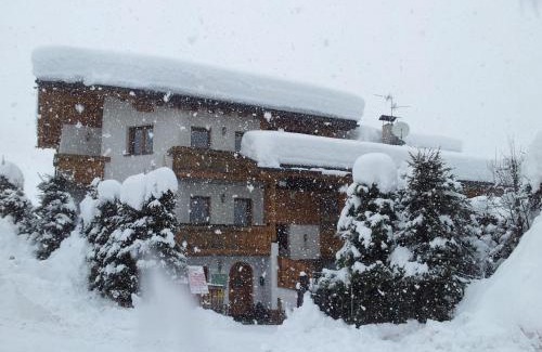 Arabba Bed & Breakfast | B&B Chalet Brigitte Hike & Bike