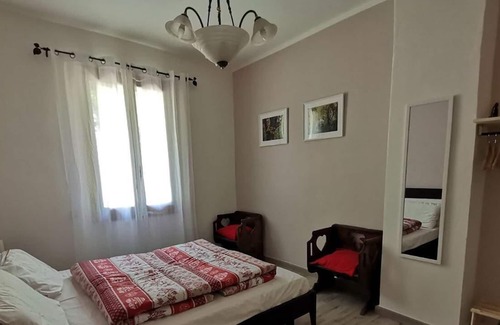 Burzanella House | B&B del Viandante: a house in a natural park between Florence and Bologna