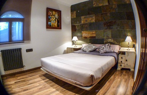 La Zubia Bed & Breakfast | B&B Granada Sierra Nevada Natural Park Cottage