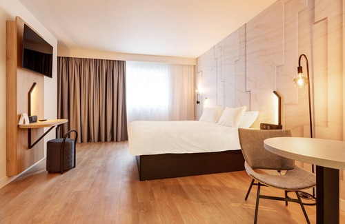 Faubourg de Bethune Hotel | B&B HOTEL Lille Lillenium Eurasanté