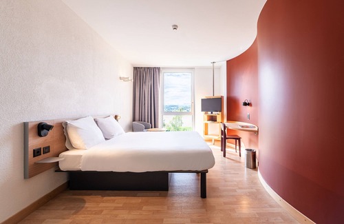 Lully Hotel | B&B Hotel Lully 3 Lakes