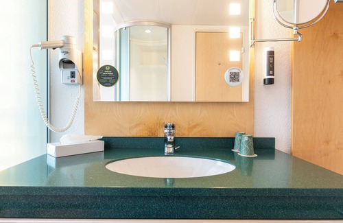 Lully Hotel | B&B Hotel Lully 3 Lakes