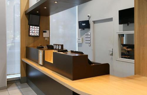 La Villette Hotel | B&B HOTEL Marseille Euromed