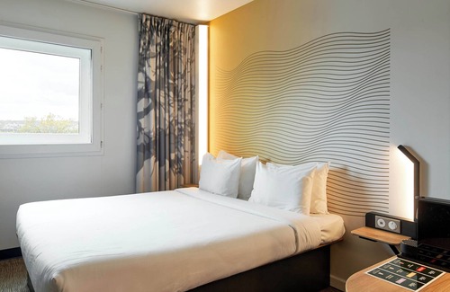 Chemin de l'Ile Hotel | B&B HOTEL NANTERRE Rueil Malmaison