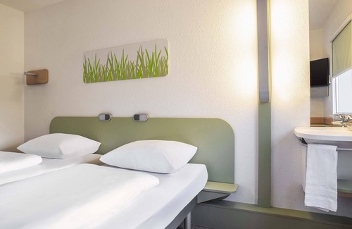 Broderstorf Hotel | B&B HOTEL Rostock-Broderstorf