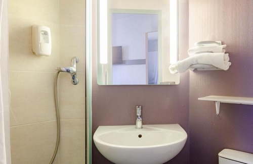 Saint-Michel-sur-Orge Hotel | B&B HOTEL Saint-Michel sur Orge