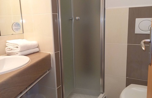 Saint-Etienne Hotel | B&B HOTEL Saint-Etienne Monthieu