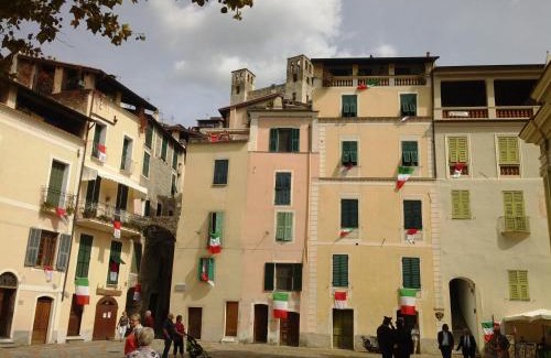 Dolceacqua Apartment | B&B I Girasoli