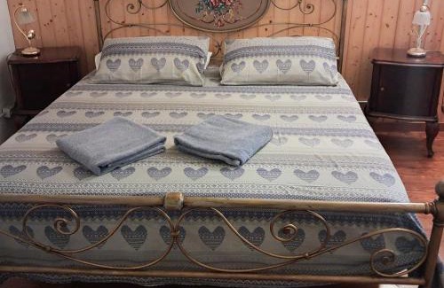 Castelveccana House | B&B Il Gattonero