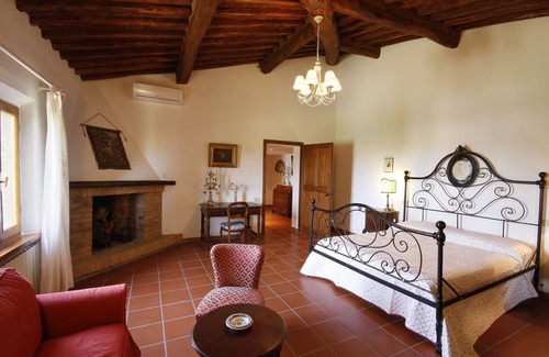 Sovicille Bed & Breakfast | B&B in historic villa with the warm welcome of a family.