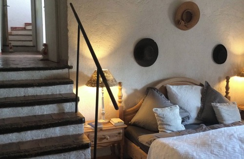 Saint-Paul-en-Foret Bed & Breakfast | B&B in the heart of nature, between sea and mountains!