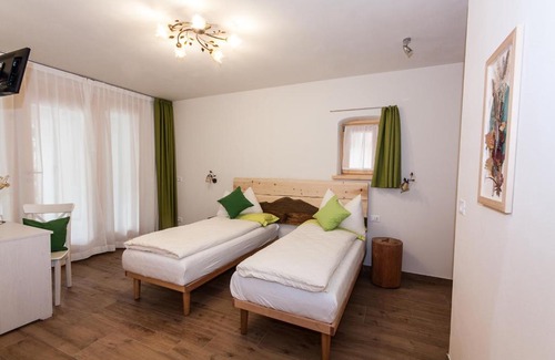 Cles Bed & Breakfast | B&B Incanto