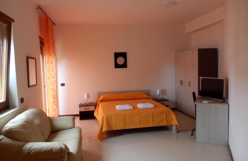 Crucoli Bed & Breakfast | B&B SoleLuna
